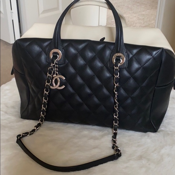 Chanel - Picture 3 of 4